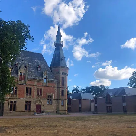 Château De Petit Bois Maison d'hôtes Cosne-d'Allier